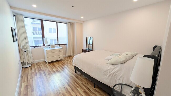 Building Photo - 350 Revere Beach Blvd