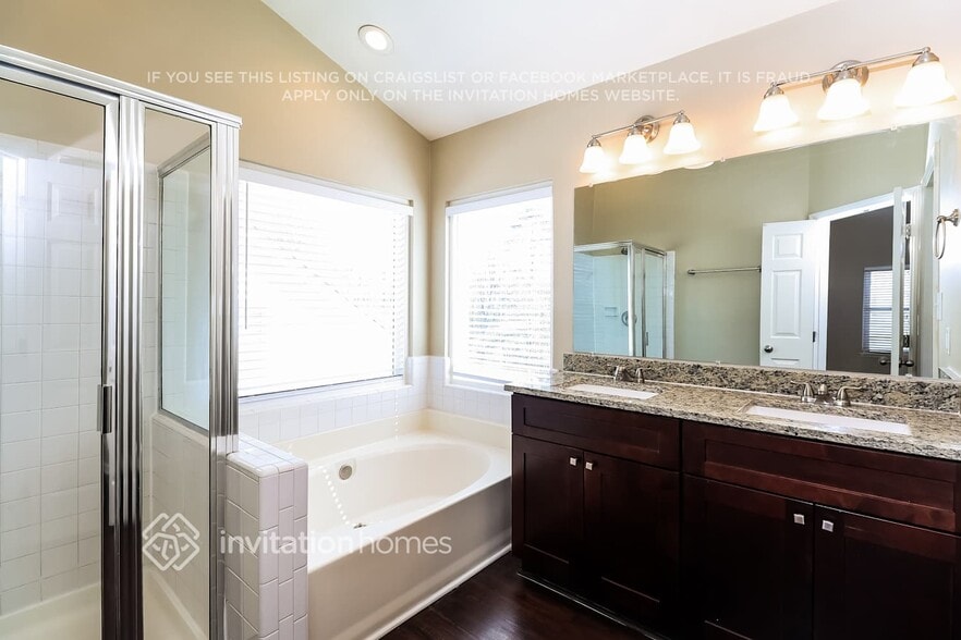 Building Photo - 9616 Kayce Ln