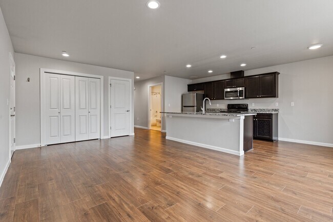 Building Photo - 2161 Jackson Hwy