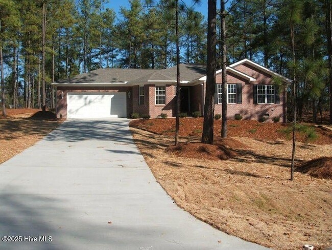 Primary Photo - 114 Willow Creek Ln