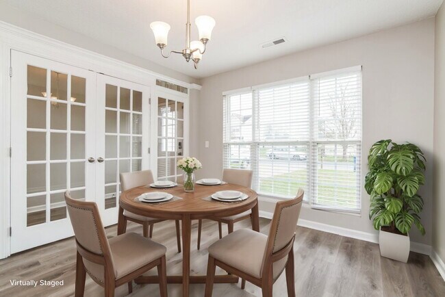 Building Photo - 3020 Hayling Dr