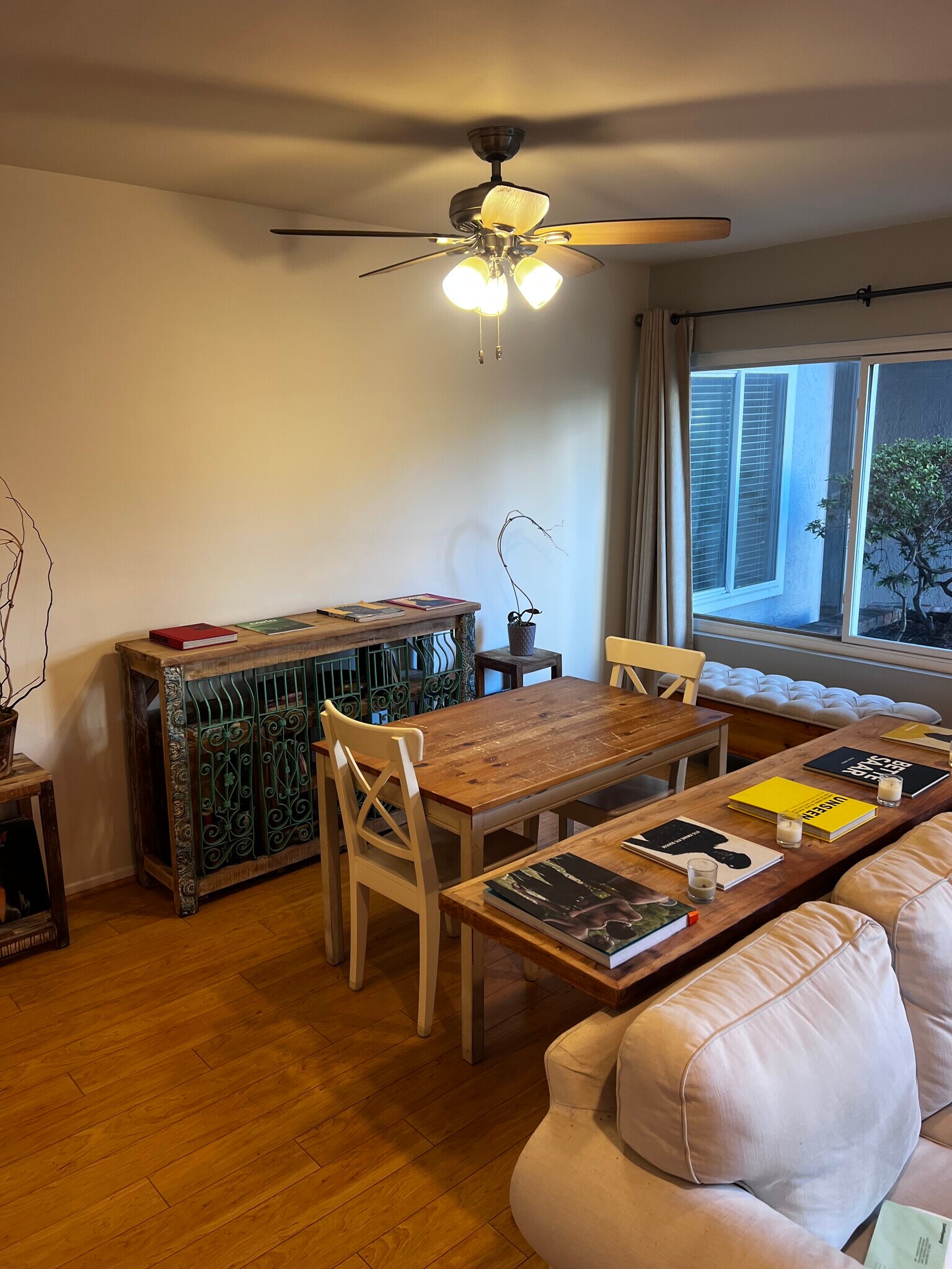 Building Photo - 5870 Green Valley Cir