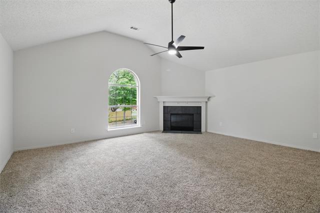Building Photo - 2305 Basil Dr