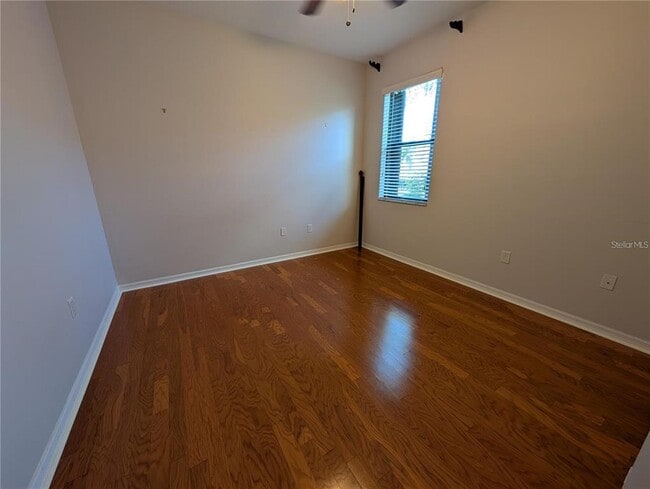 Building Photo - 5303 Moon Shell Dr