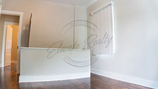 Building Photo - Charming 3-Bedroom Home with a Basement in...