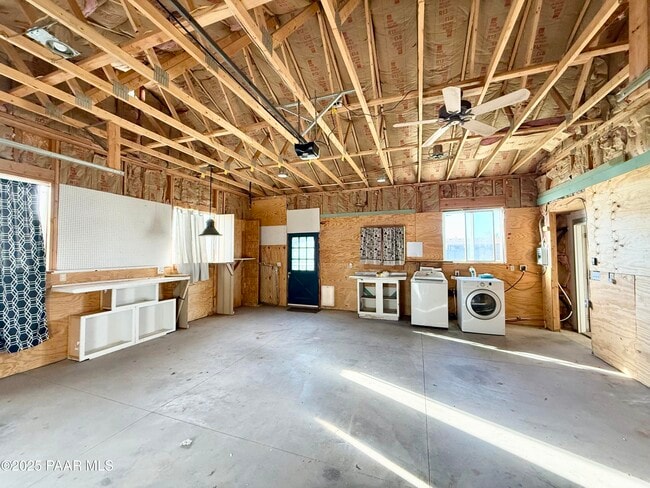 Building Photo - 2125 Jean Rd