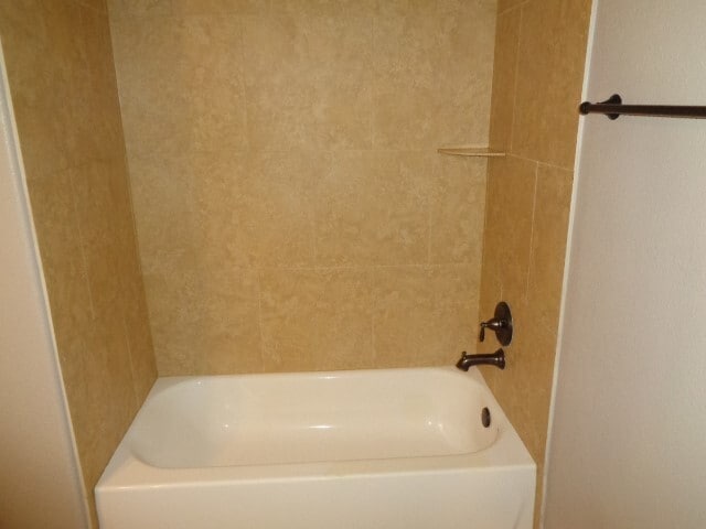 Building Photo - 6510 Holly Cove Ln