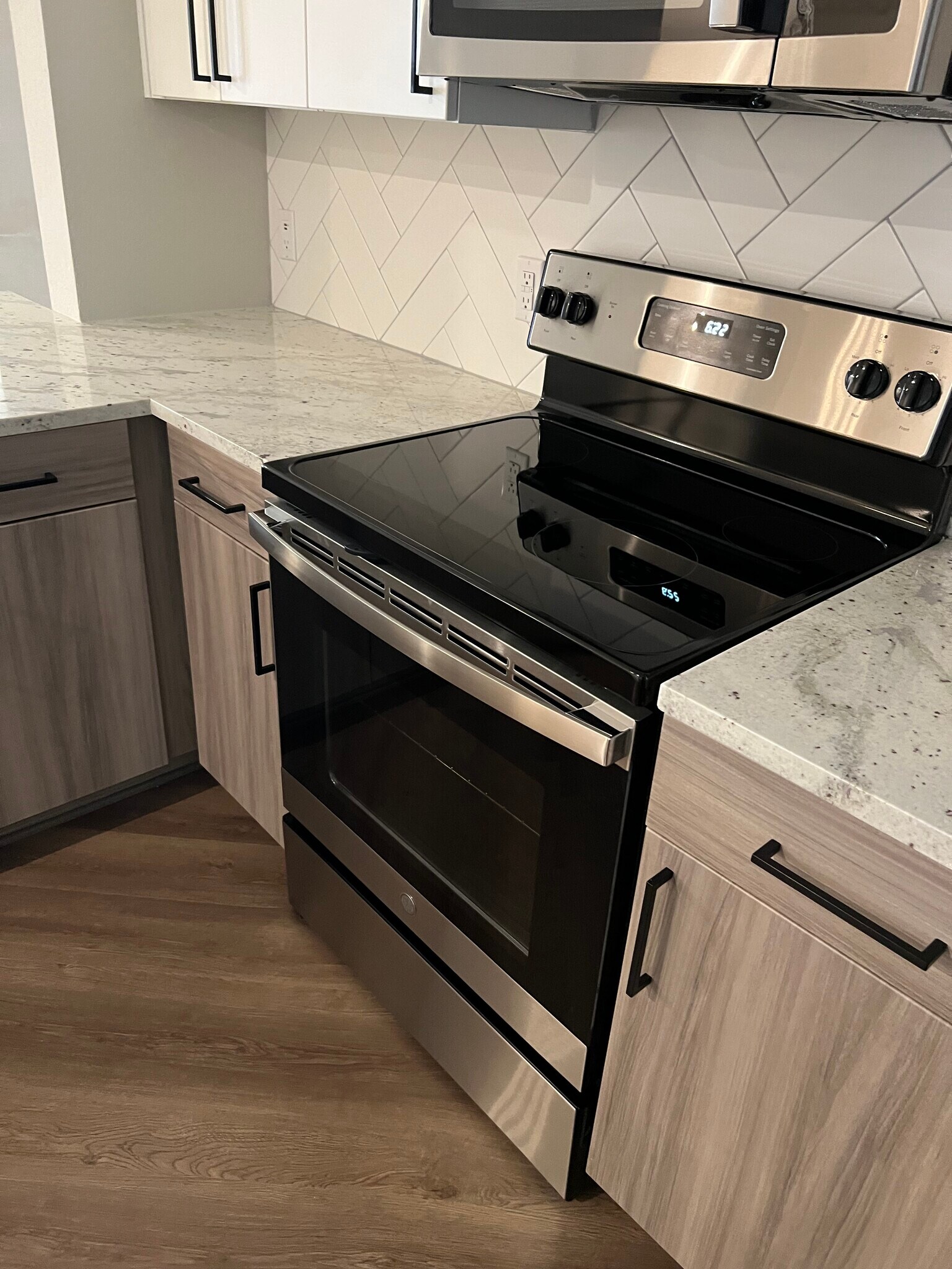 Building Photo - 2011 Honeycutt Dr