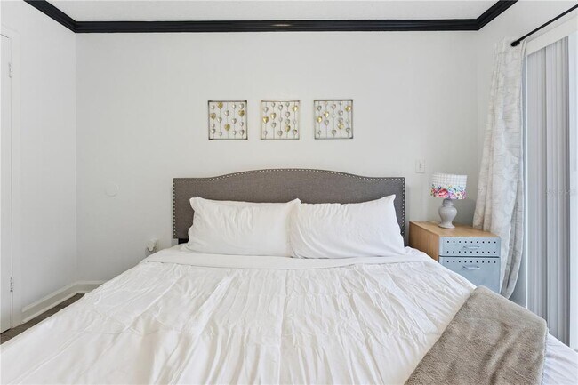 Building Photo - 139 Oyster Bay Cir