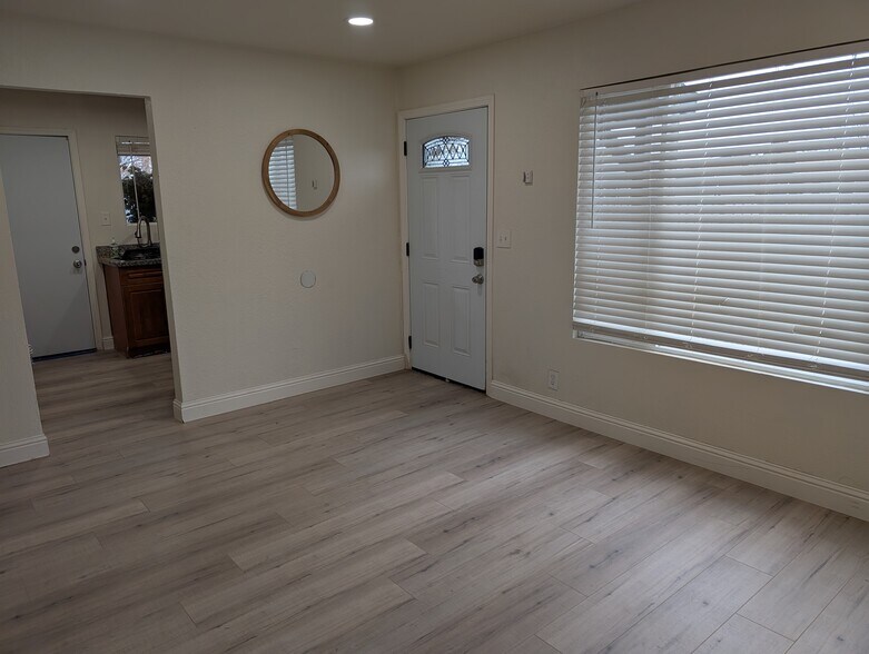 Building Photo - 1848 14th St