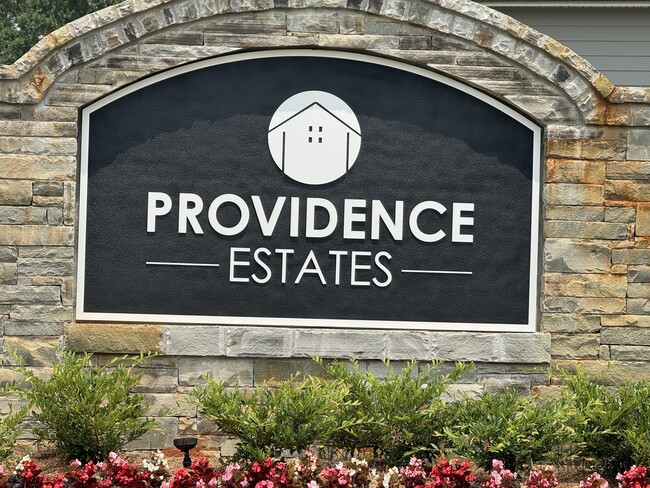 Primary Photo - 15 Warwick Ct