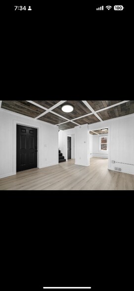 Building Photo - 1420 McClure St