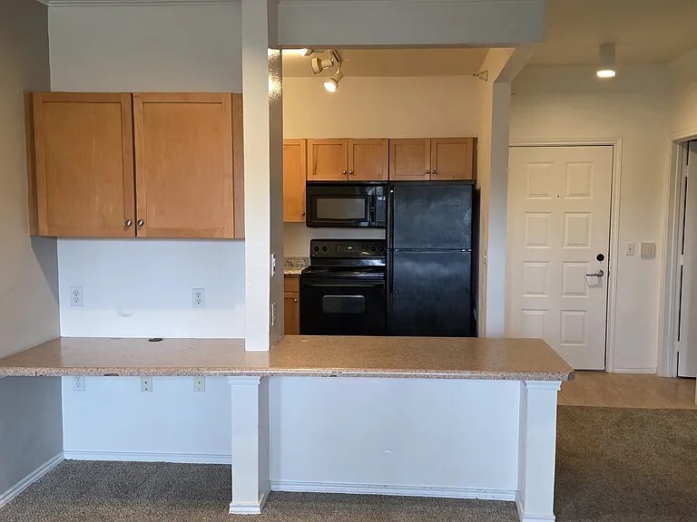 Building Photo - 13560 Technology Dr