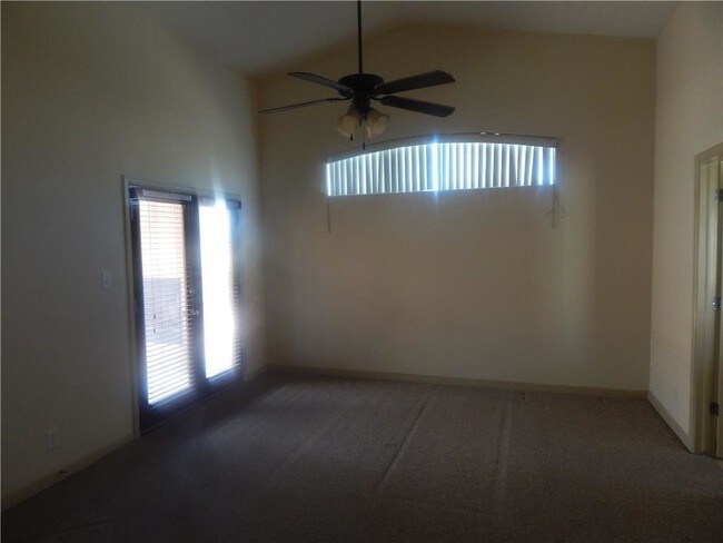 Building Photo - 353 Resler Ridge Dr