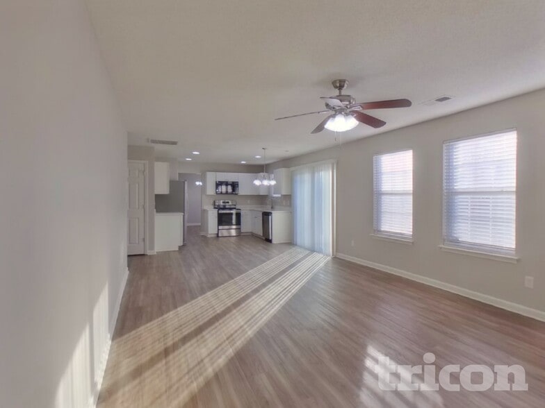 Building Photo - 5154 Avening Ct