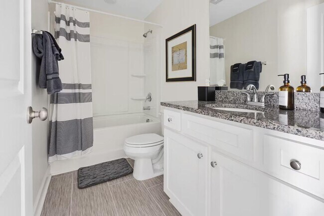 Building Photo - 739 Jacobs Millpond Rd