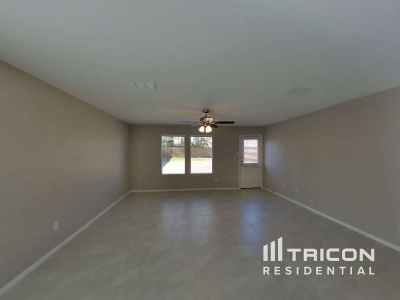 Building Photo - 1708 Clairborne Ct