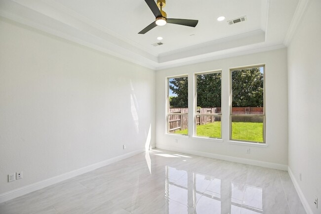 Building Photo - 1123 Penny Worth Dr