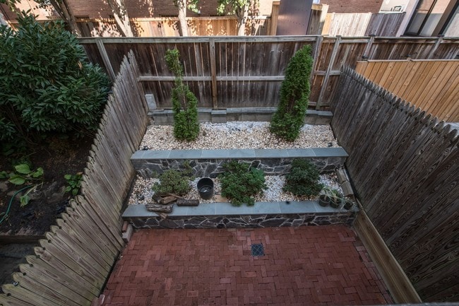 Building Photo - Available Now! Modern Row House in the Heart of Foggy Bottom with 1 Car Garage!