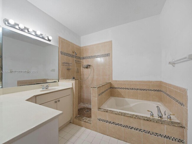 Building Photo - 5001 SW 140th Terrace