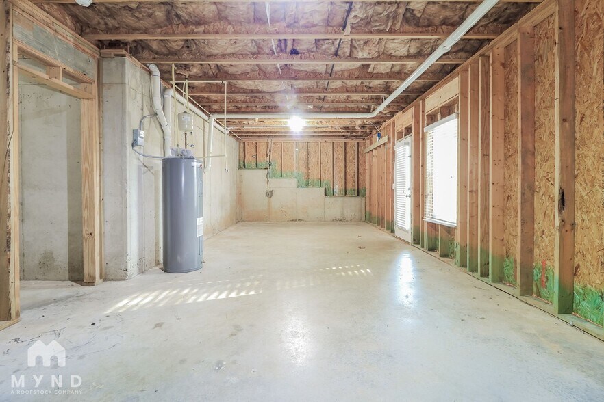 Building Photo - 41 Minima Ct