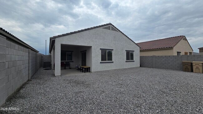 Building Photo - 5074 S 251st Dr