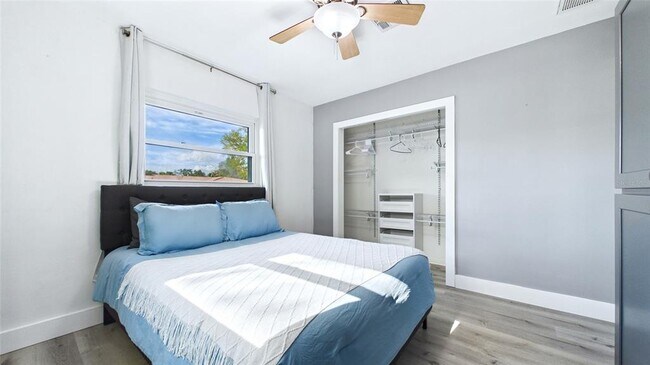 Building Photo - 101 N Mercury Ave