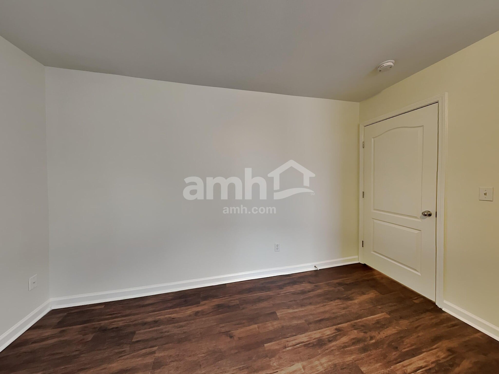 Building Photo - 7209 Sir William Dr