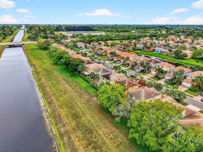 Building Photo - 5029 Starblaze Dr