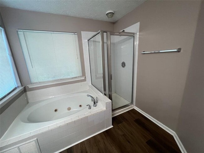Building Photo - 815 Ahearn Ct