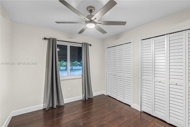 Building Photo - 13817 SW 24th St