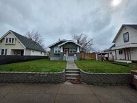 Building Photo - Beautiful Home in Spokane