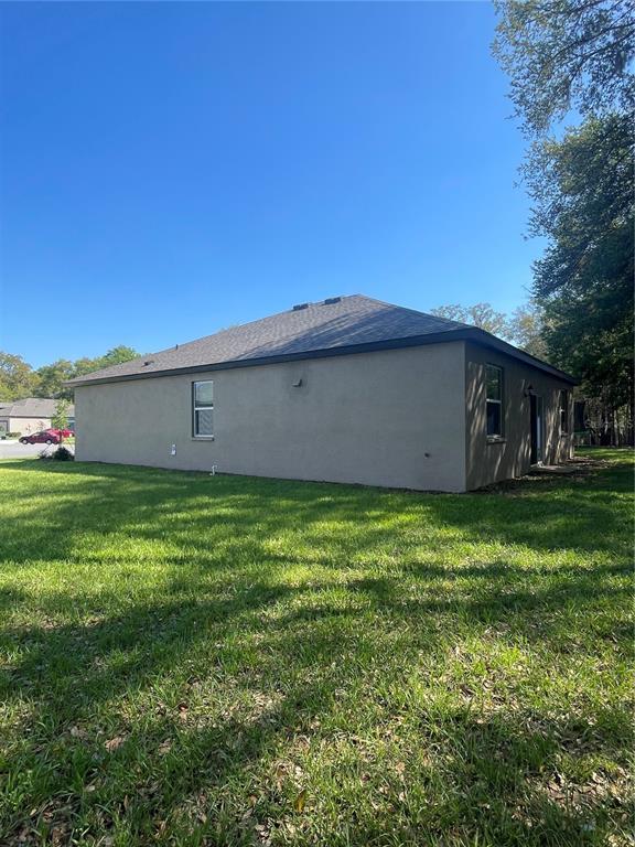 Building Photo - 34772 Mulrion Dr