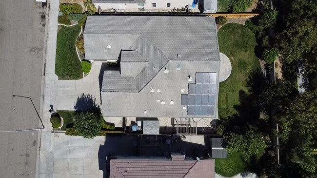 Building Photo - 5688 E Christine Ave
