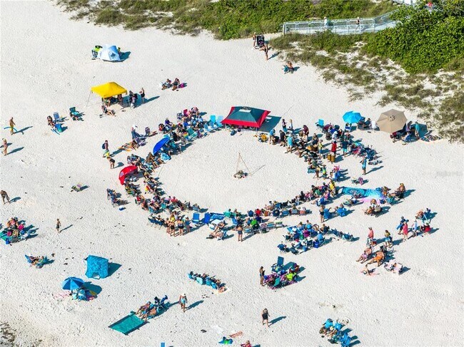 Building Photo - 5636 Cantucci St