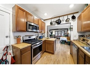 Building Photo - 3501 S 31st Ave