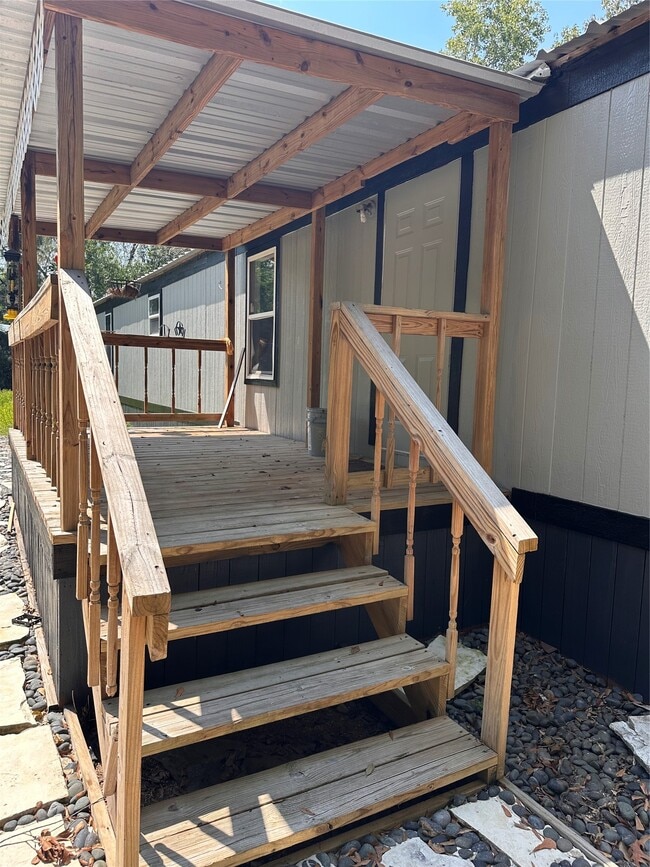 Building Photo - 196 County Rd 337