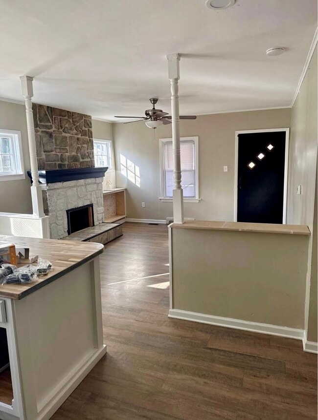 Building Photo - 3 Bedroom Home for Rent in Ewing, NJ