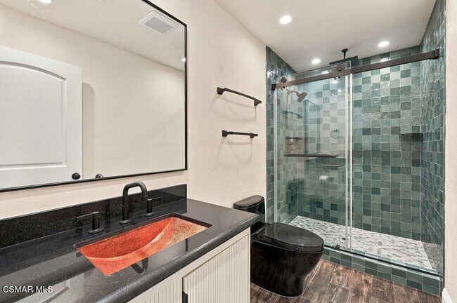 Building Photo - 5769 Nutwood Cir