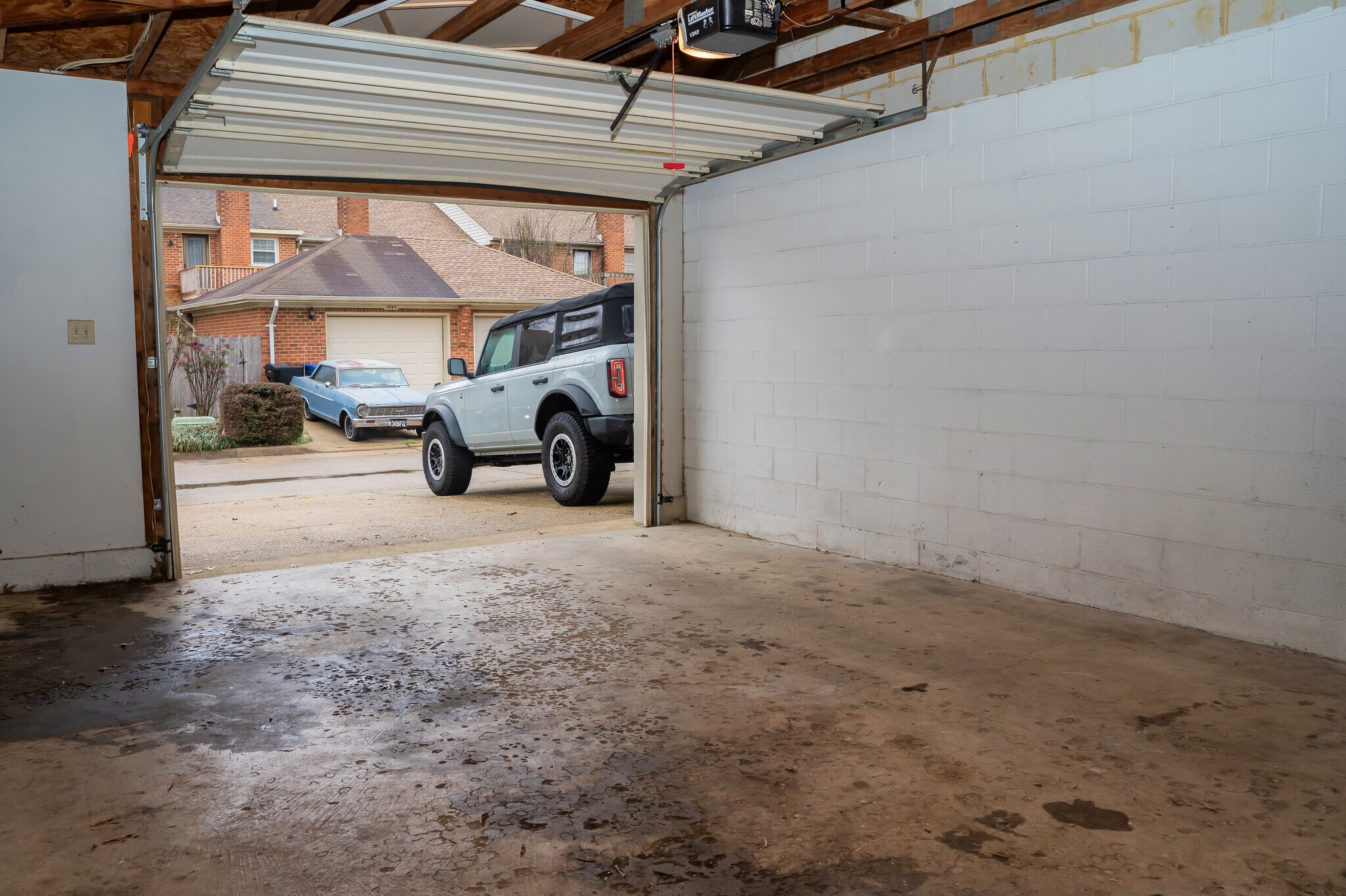 Building Photo - 1026 Tottenham Ln