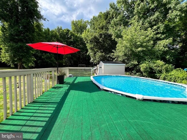 Building Photo - 3332 Philmont Ave