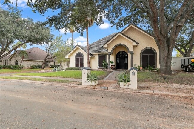 Building Photo - 32 S Cynthia St