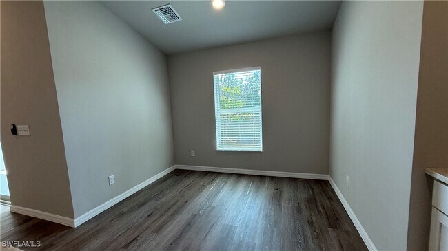 Building Photo - 1846 NW 21st Ave