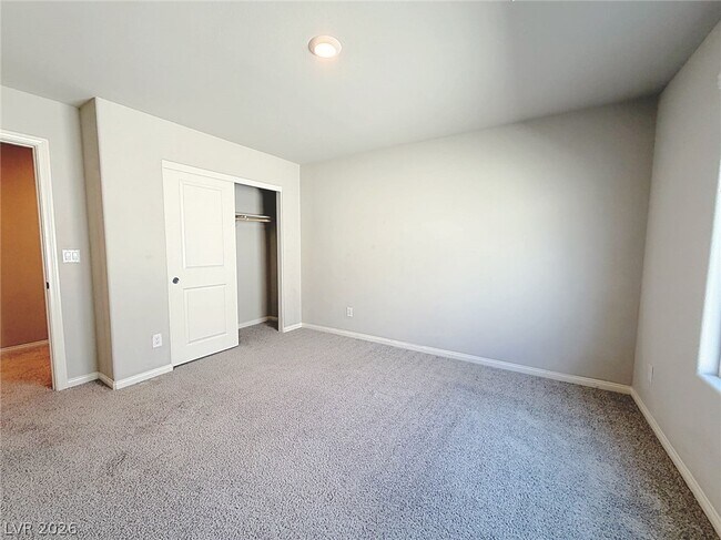 Building Photo - 7534 W Diablo Dr