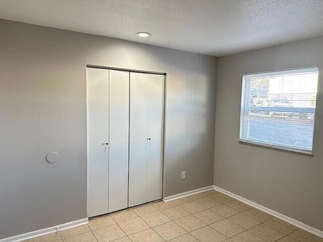 Building Photo - 2075 Clingan Dr NW