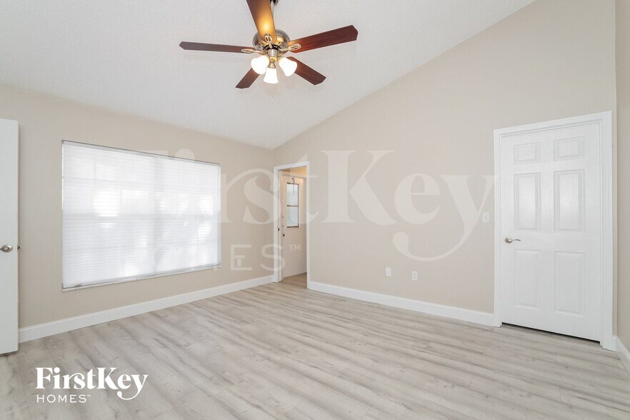 Building Photo - 429 Hanging Moss Rd