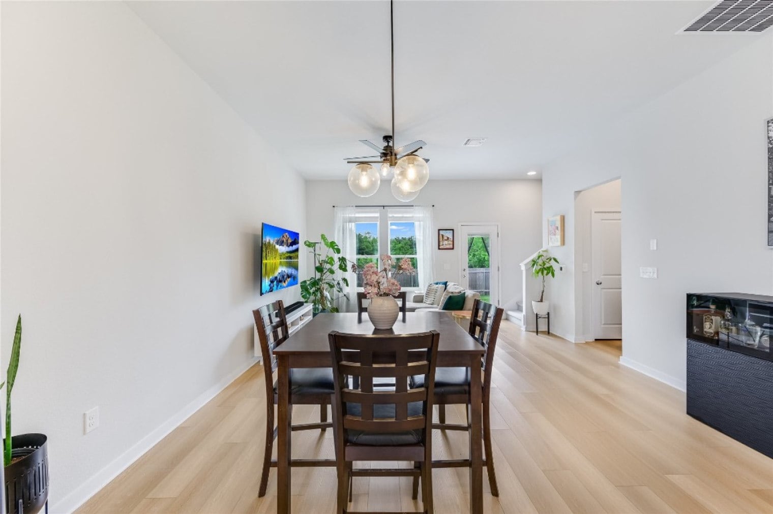 Building Photo - 15109 Casbah Dr