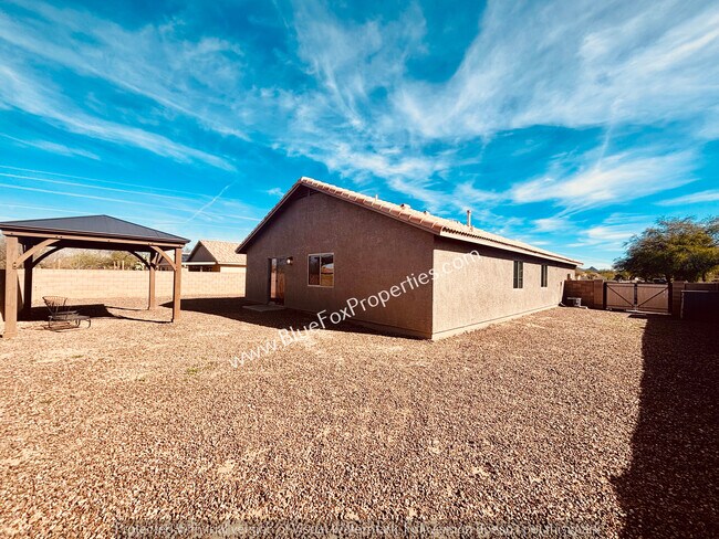 Building Photo - 5670 S Lemon Tree Dr