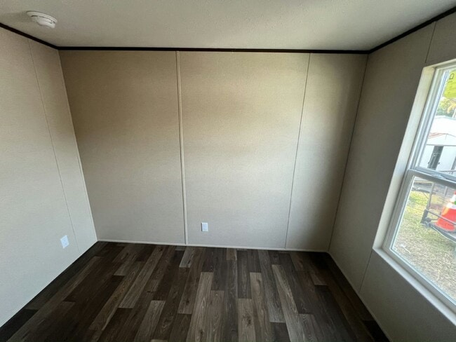 Building Photo - 48 Tower Manor Dr