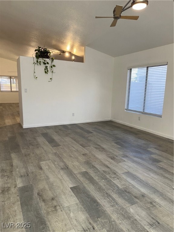 Building Photo - 652 E Sole Addiction Ave